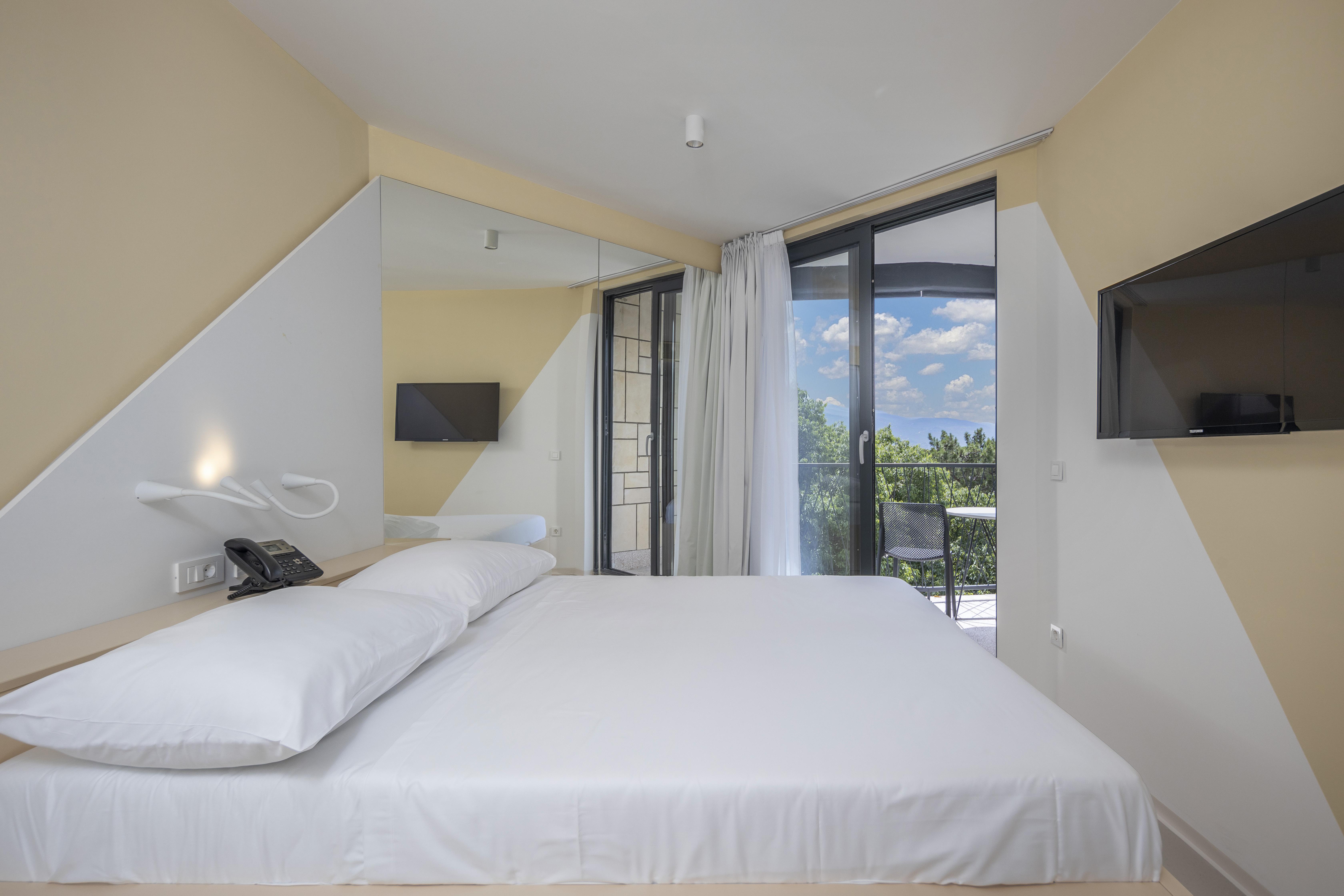 Aminess Vival Lisanj Family Hotel โนวีวีโนดอลสกี ภายนอก รูปภาพ
